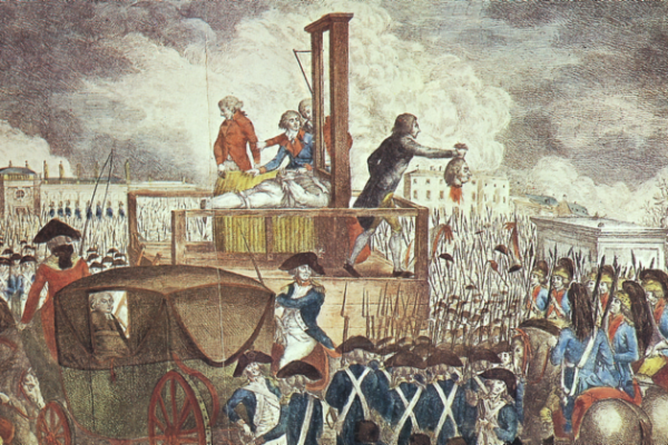 french-revolution-tour-guillotine