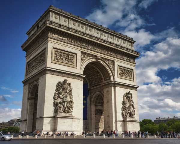 arc-de-triomphe-5432392_1920