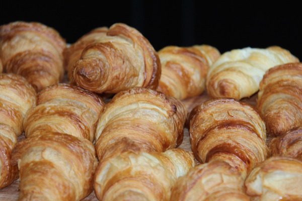 best-croissants-in-paris